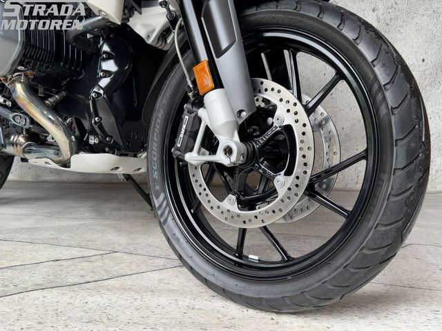 bmw - r-1250-gs-triple-black