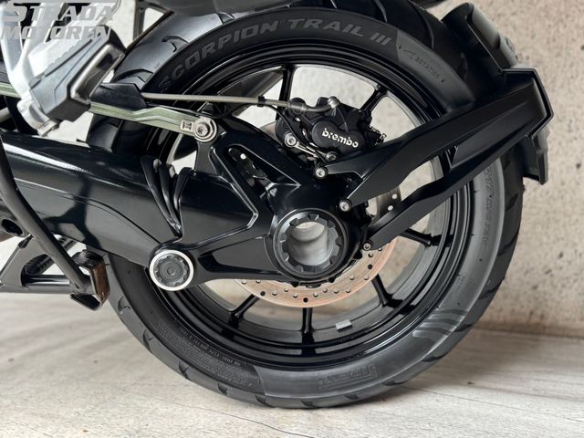 bmw - r-1250-gs-triple-black