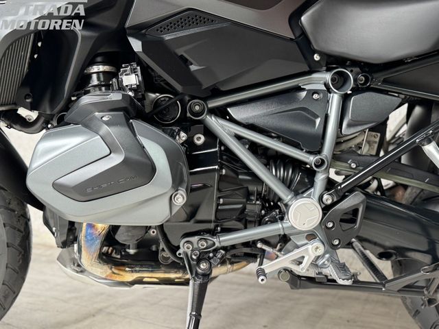 bmw - r-1250-gs-triple-black