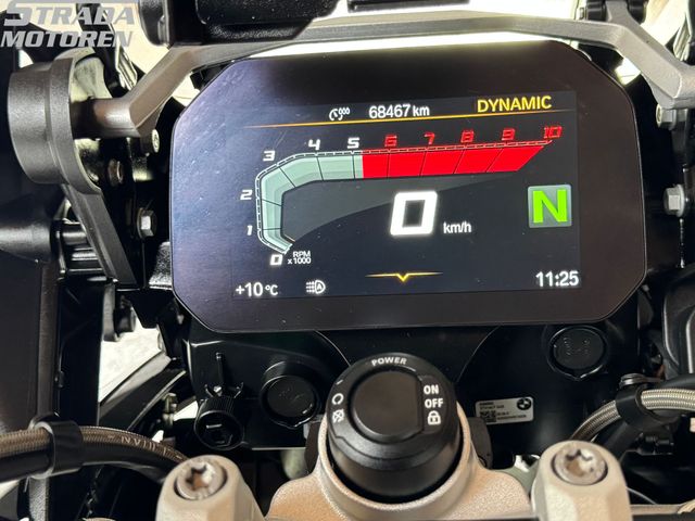 bmw - r-1250-gs-triple-black