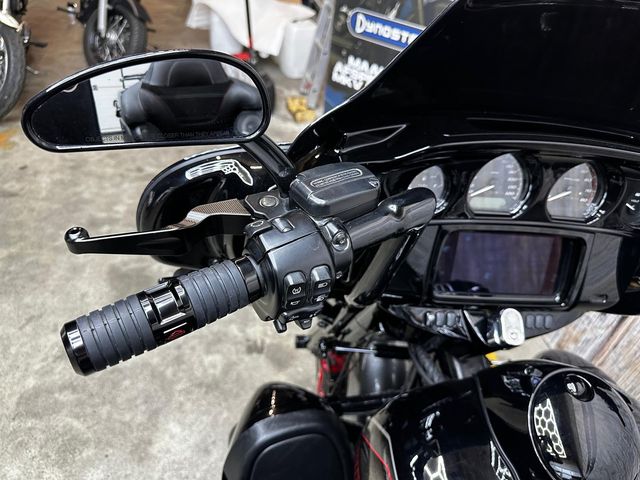 harley-davidson - tri-glide-ultra-114