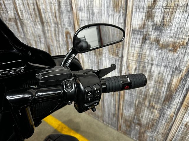 harley-davidson - tri-glide-ultra-114