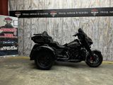 HARLEY-DAVIDSON TRI GLIDE ULTRA 114