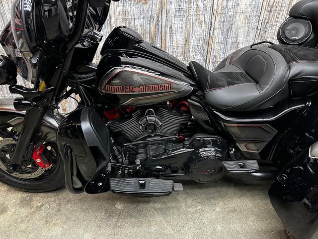 harley-davidson - tri-glide-ultra-114