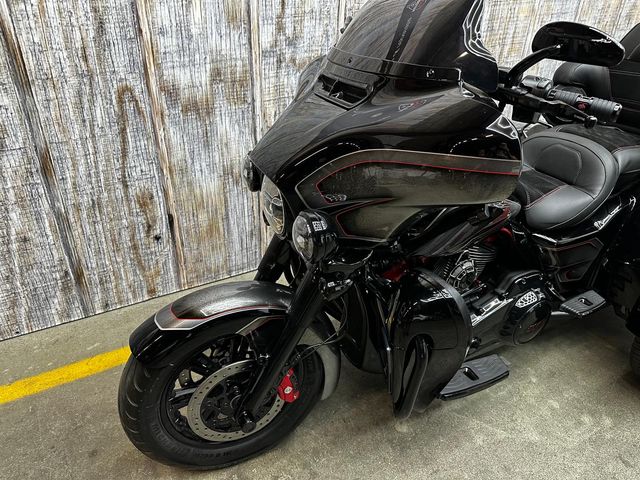 harley-davidson - tri-glide-ultra-114