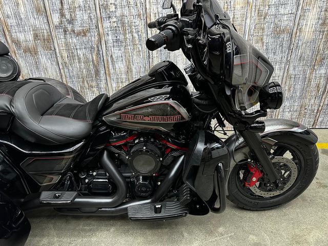 harley-davidson - tri-glide-ultra-114