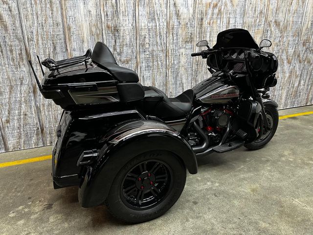 harley-davidson - tri-glide-ultra-114