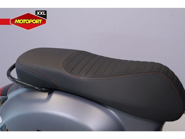 vespa - gts-supersport-310