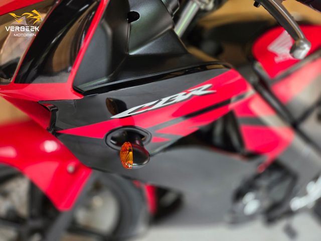 honda - cbr-125-r