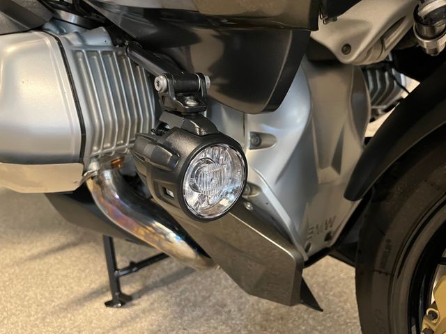 bmw - r-1250-rt