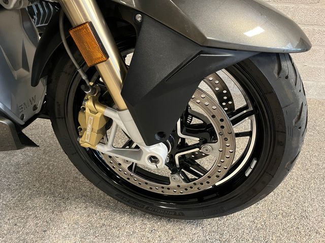 bmw - r-1250-rt