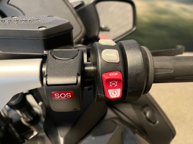bmw - r-1250-rt