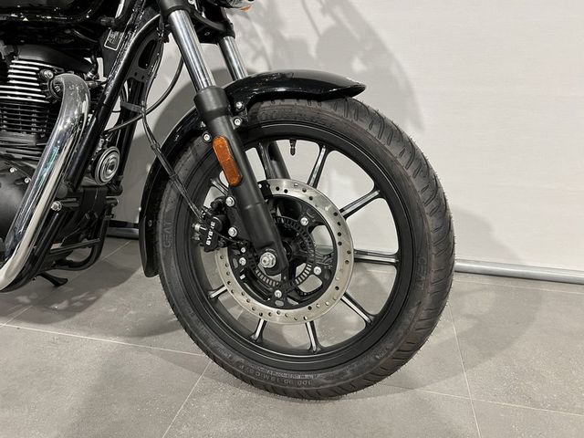 royal-enfield - meteor-350