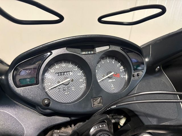 honda - nt-650-v-deauville