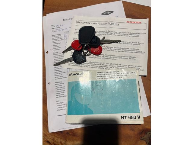 honda - nt-650-v-deauville