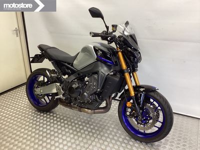 YAMAHA MT 09 SP – foto 3