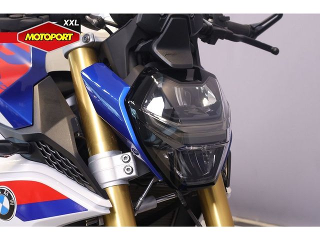 bmw - f-900-r
