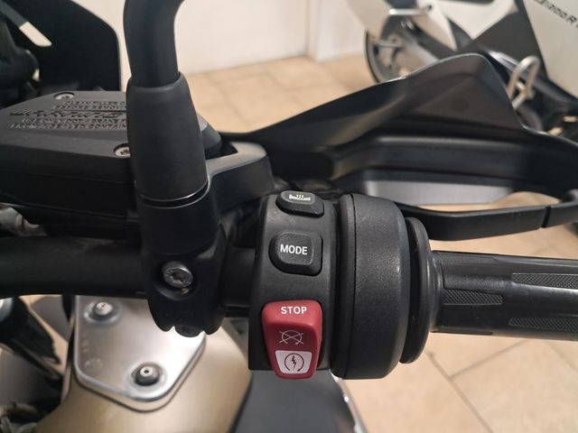 bmw - r-1250-gs-adventure