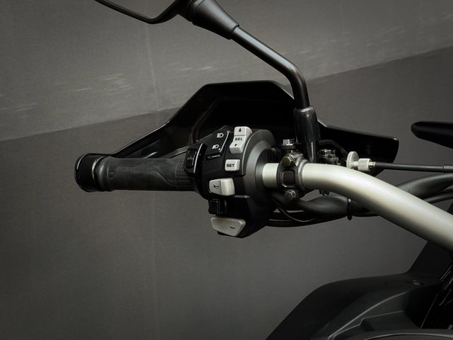 honda - crf-1000-l-africa-twin-dct