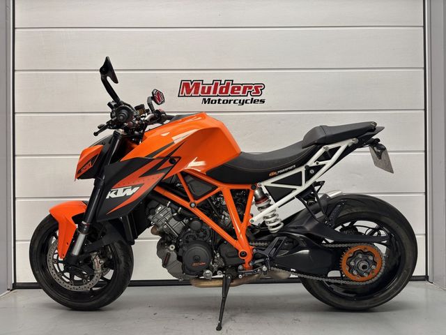 ktm - 1290-super-duke-r