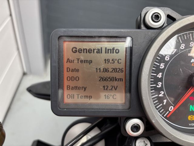 ktm - 1290-super-duke-r