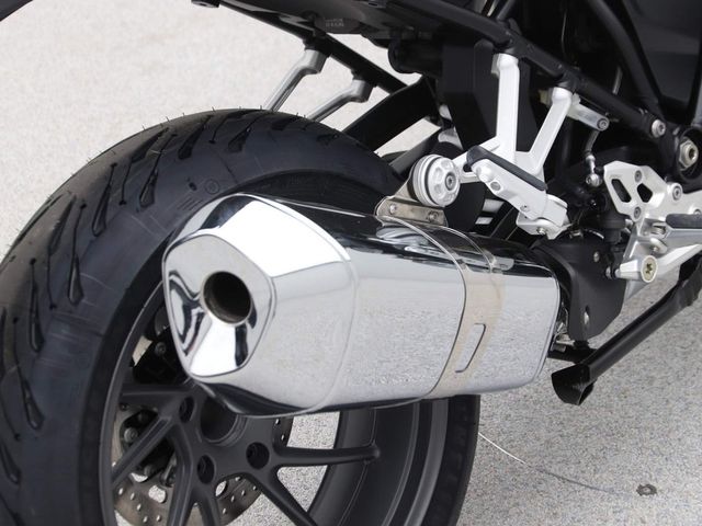 bmw - r-1250-r