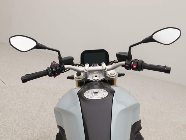 bmw - r-1250-r