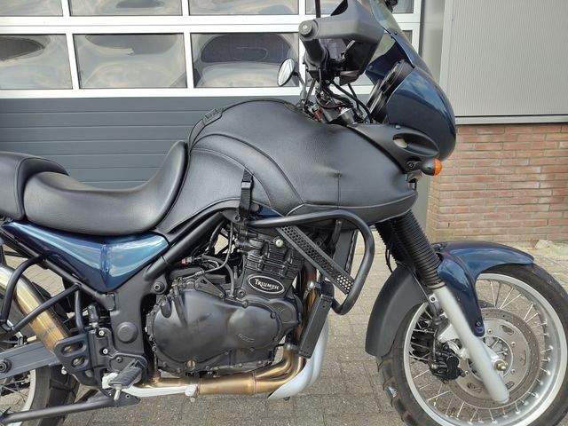 triumph - tiger-900