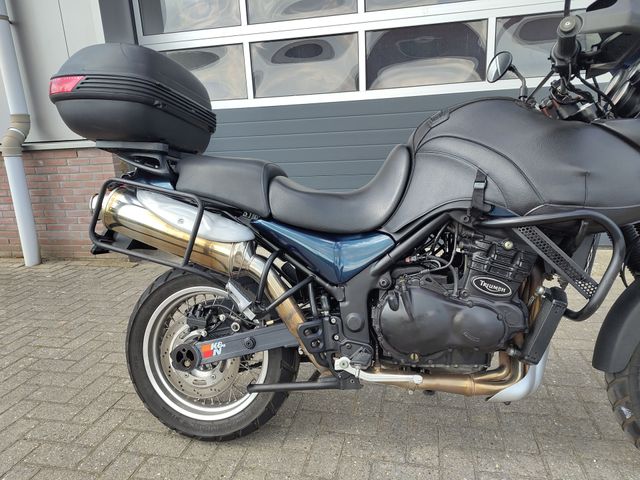 triumph - tiger-900