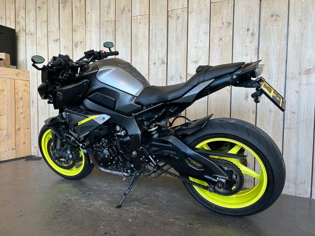 yamaha - mt-10