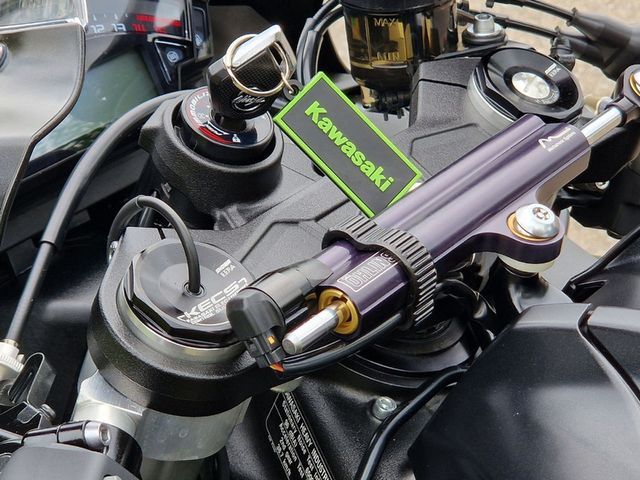 kawasaki - ninja-zx-10r-se