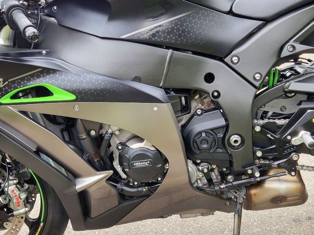 kawasaki - ninja-zx-10r-se