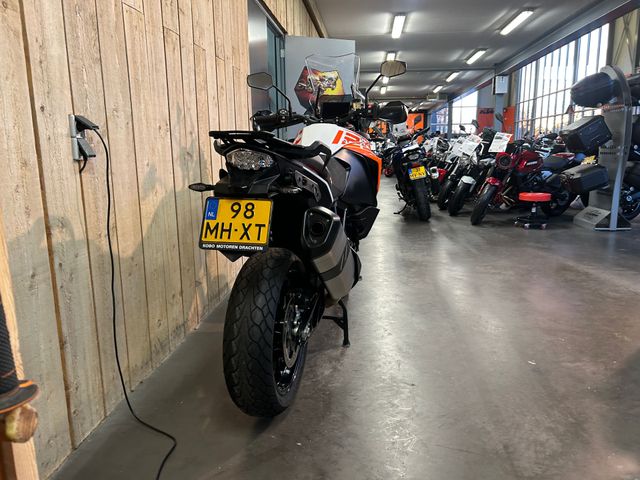 ktm - 1290-super-adventure-s