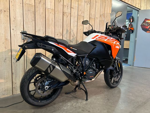 ktm - 1290-super-adventure-s