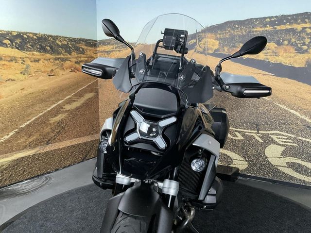 bmw - r-1300-gs