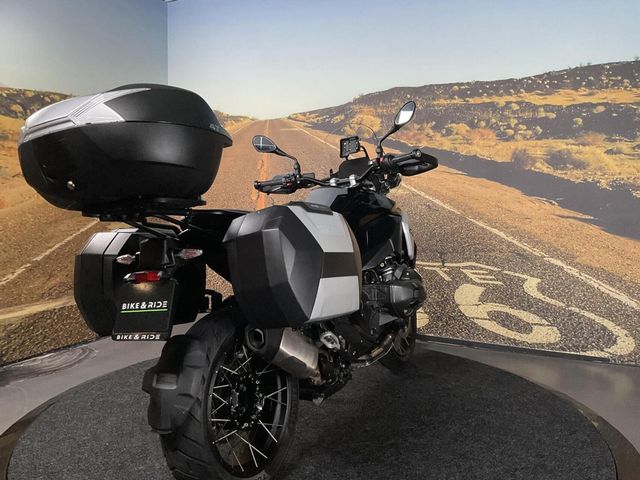 bmw - r-1300-gs