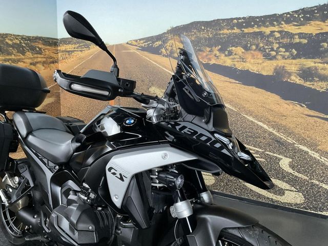 bmw - r-1300-gs