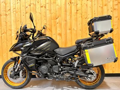 QJMOTOR SRT 900 SX TOURING – foto 4