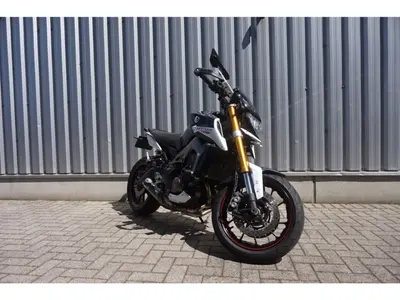 YAMAHA MT 09 STREET RALLY – foto 4