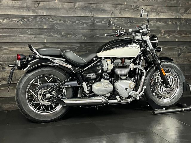 triumph - bonneville-speedmaster