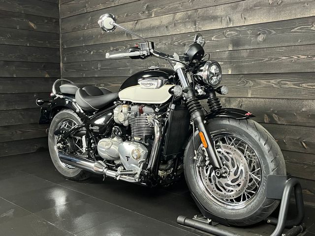 triumph - bonneville-speedmaster