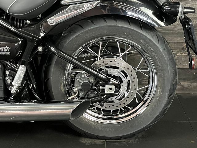 triumph - bonneville-speedmaster