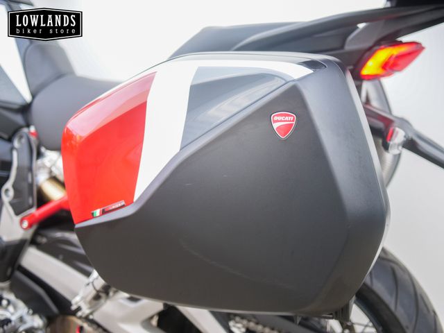 ducati - multistrada-v4-s