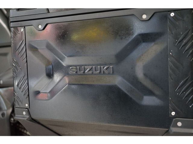 suzuki - v-strom-1050
