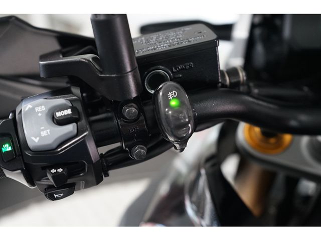 suzuki - v-strom-1050