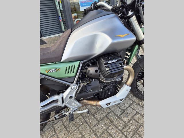 moto-guzzi - v-85-tt