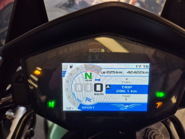 moto-guzzi - v-85-tt