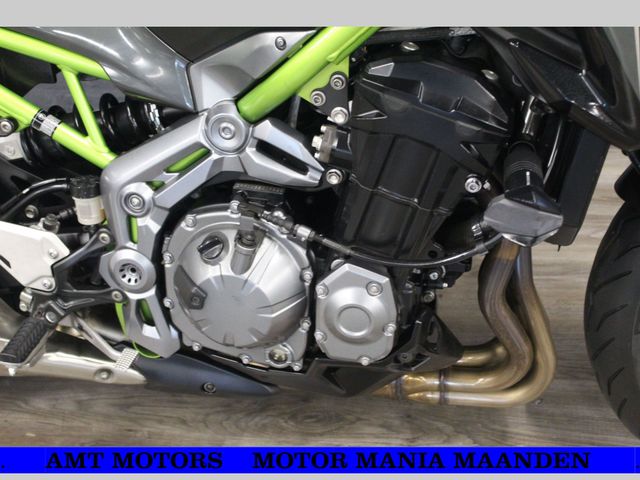 kawasaki - z900