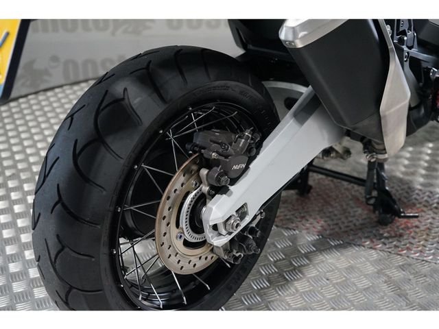 honda - x-adv