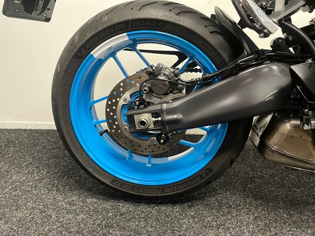 yamaha - mt-09-y-amt